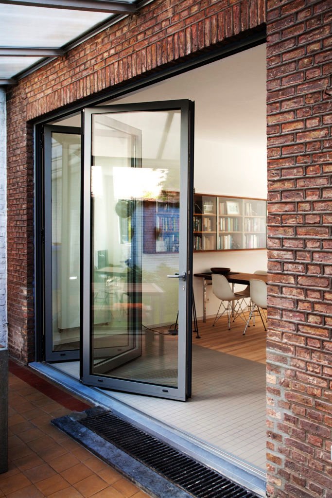 bi-fold-doors